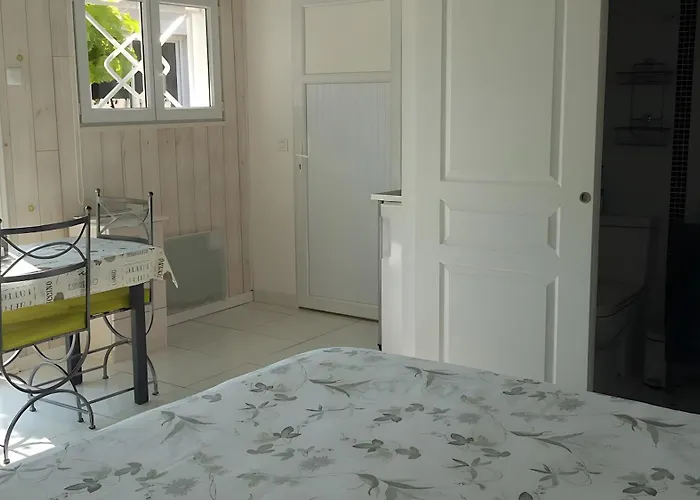 Bed & Breakfast D'hotes Independante La Teste-de-Buch